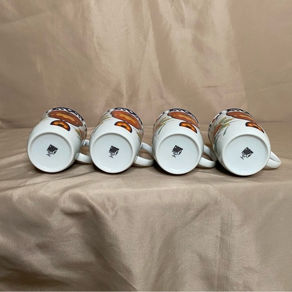 Gump’s Coffee Mug Set of 4 - Picture 6 of 11